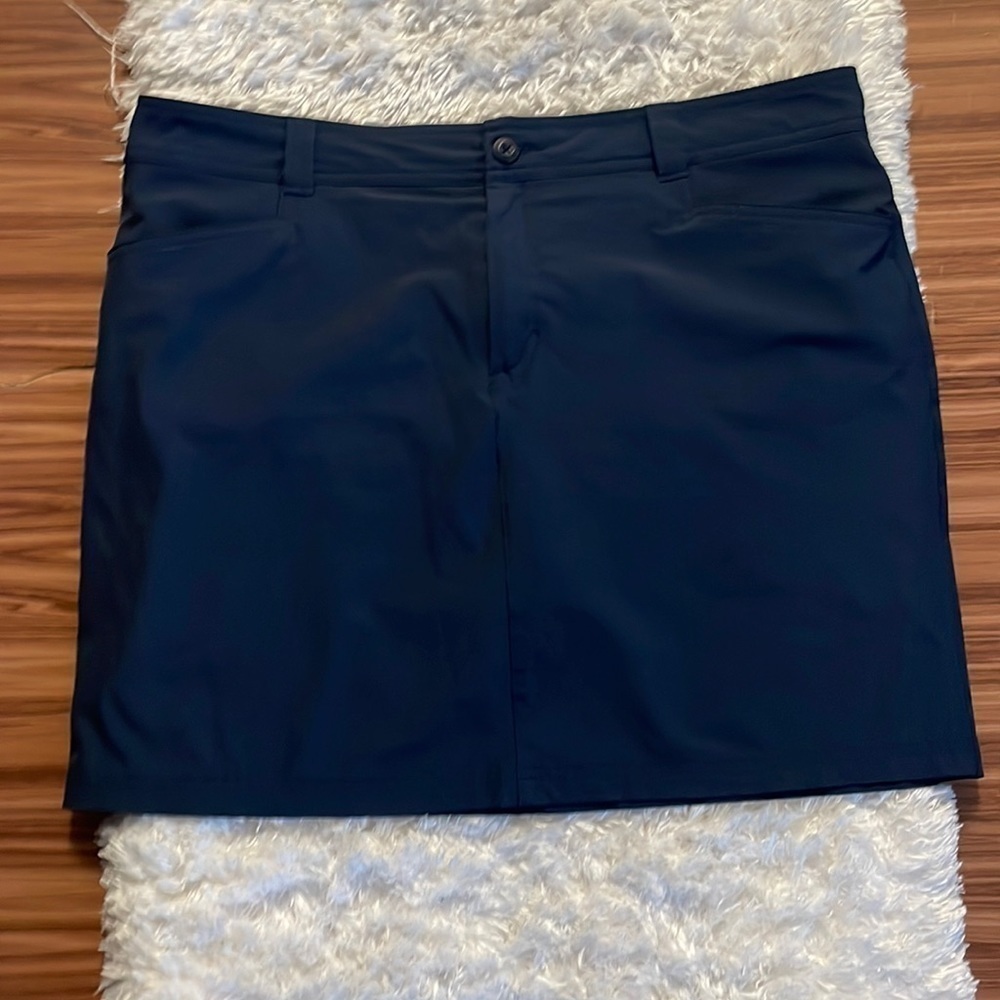 EDDIE Bauer Skort Size 14